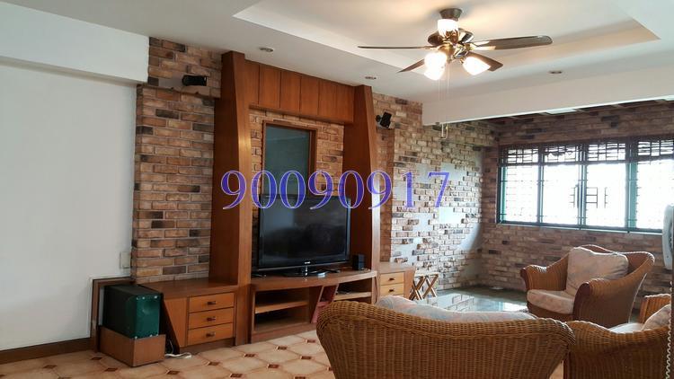 Woodlands Drive 50 thumbnail photo